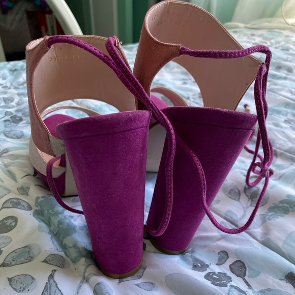 Heels - Picture 3 of 4